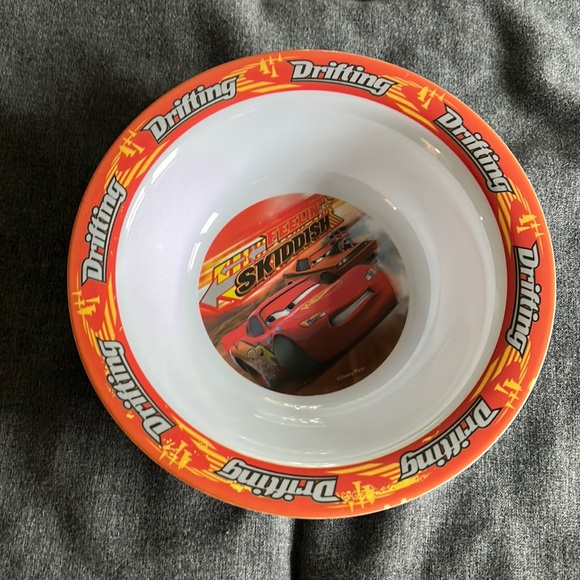 Lightning McQueen 8” Melamine Bowl - Picture 3 of 6